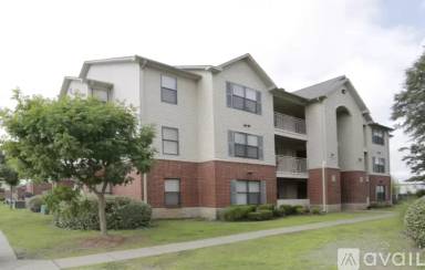 Main picture of 5900 Mc Cain Park Pl