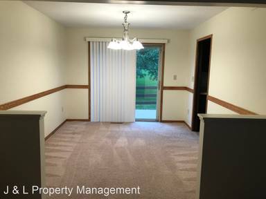 Main picture of 521 29th St NW