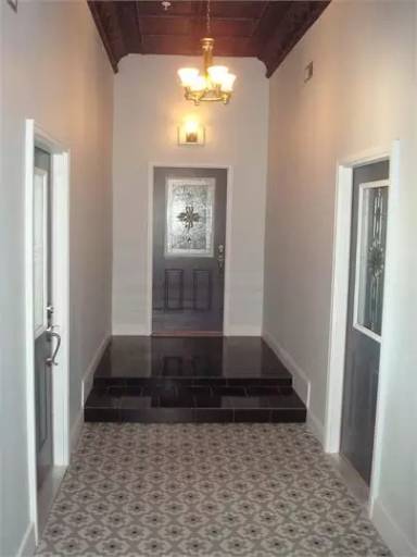 Main picture of 117 1/2 S Santa Fe Ave