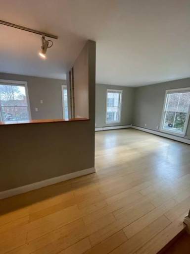 Main picture of 146 Cabot St