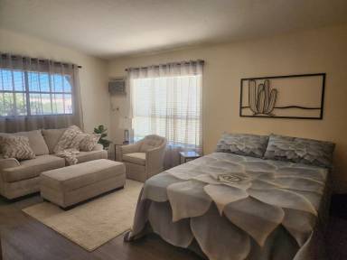 Main picture of 1750 W Yucca Dr