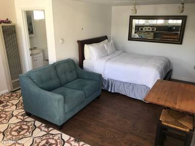 Main picture of 3737 Walnut Ave