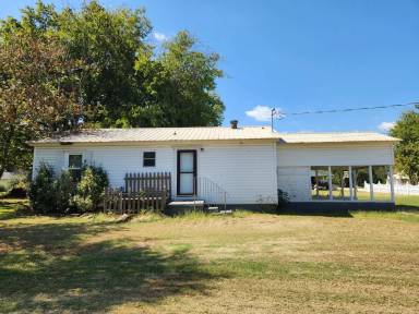 Main picture of 15662 County Road 3540