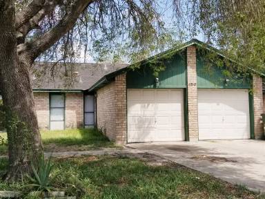 Main picture of 946 Live Oak Cir