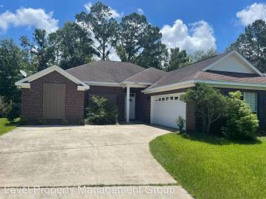 Main picture of 20910 Nobleman Dr
