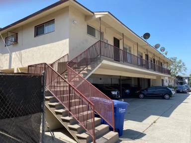 Main picture of 3806 College Ave