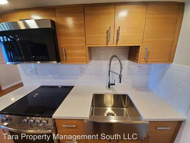 Main picture of 4885 Blue Lady Ln