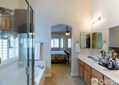 Main picture of 32 Rattlesnake Grass Ct