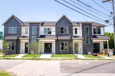 Main picture of 109 Stringer St
