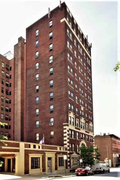 Main picture of 1001 St Paul Condominiums