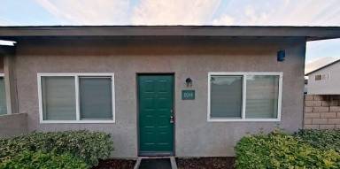 Main picture of 2341 Maryhelen St