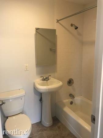 Main picture of 44 Grant St