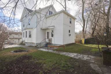 Main picture of 105 California Ave