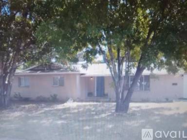 Main picture of 325 N Vine St