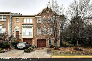 Main picture of 651 Burnside Ter SE