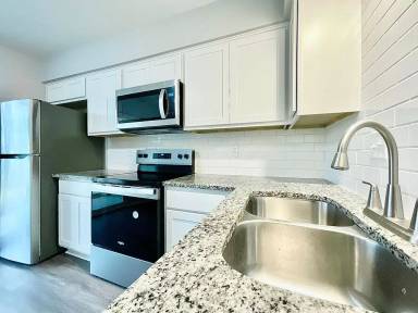 Main picture of 17 Powhattan Dr