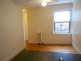 Main picture of 48 Burbank St