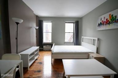 Main picture of 25 Clinton St