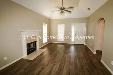 Main picture of 250 Fox Run Cir