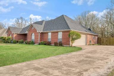 Main picture of 3650 Brownwood Dr