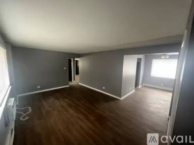 Main picture of 7905 S Greenwood Ave