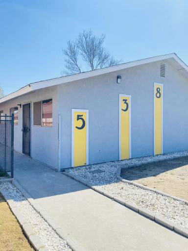 Main picture of 538 S H St