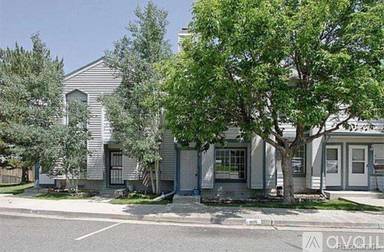 Main picture of 1930 Newland Ct