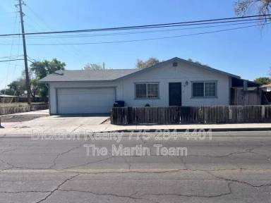 Main picture of 530 E Stillwater Ave