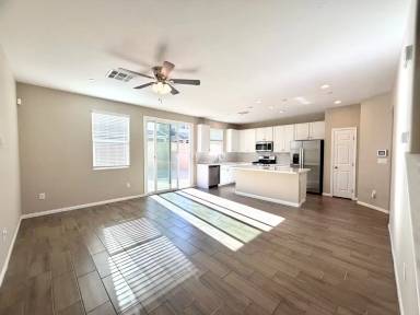 Main picture of 5039 Tranquil View St