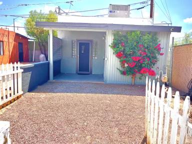Main picture of 3558 E Cody St