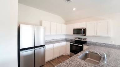 Main picture of 501 Jameson St