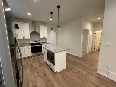 Main picture of 7581 23rd St S