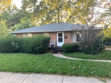 Main picture of 2267 Vermont Ave