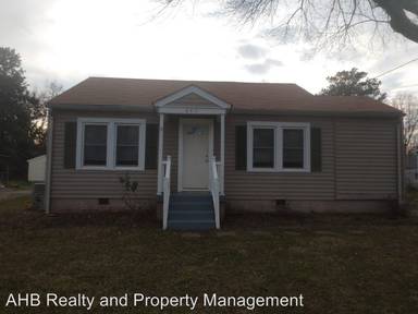 Main picture of 615 Columbia Ave