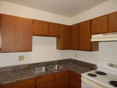 Main picture of 115 E Laguna St