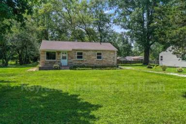 Main picture of 1909 Mayfair Dr