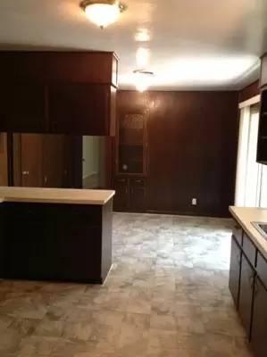 Main picture of 1504 Duvall Dr