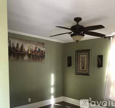 Main picture of 455 20th St