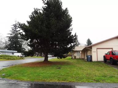 Main picture of 10401 13th Avenue Ct S