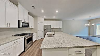 Main picture of 510 Duval Dr
