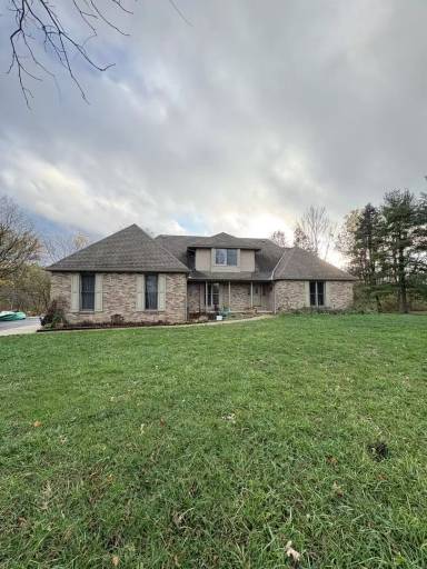 Main picture of 1209 Stringtown Rd