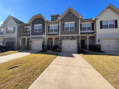 Main picture of 712 Wintergarden Pl