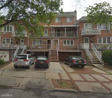 Main picture of 1435 E 85th St