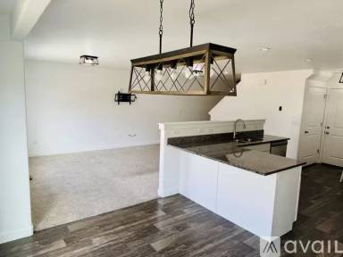Main picture of 441 S Pegasus Way