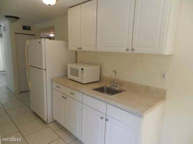 Main picture of 804 E 10th Ave