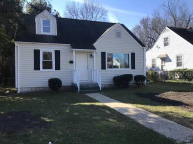 Main picture of 3808 Peyton Ave