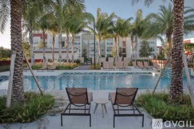 Main picture of 890 Broadstone Way