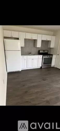 Main picture of 477 Bodnick St