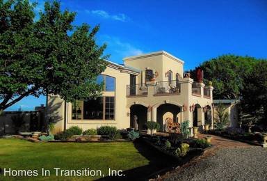 Main picture of 26 Meek Rd