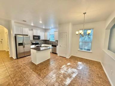Main picture of 3418 Lorne Dr